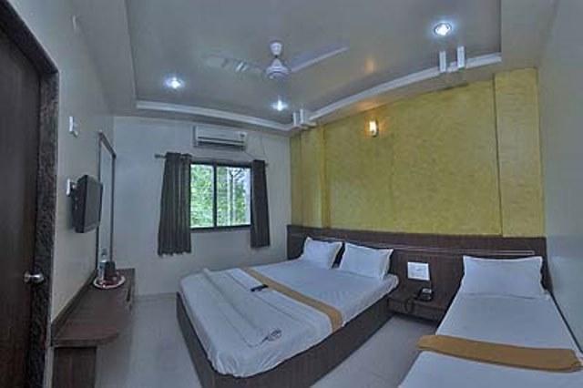 Hotel Jain Residency Shirdi Dış mekan fotoğraf